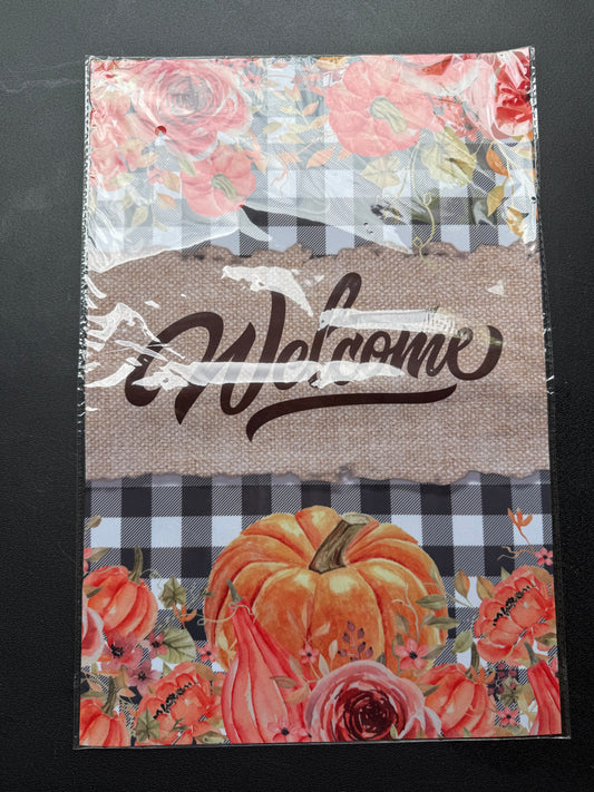 Welcome Pumpkin & Plaid